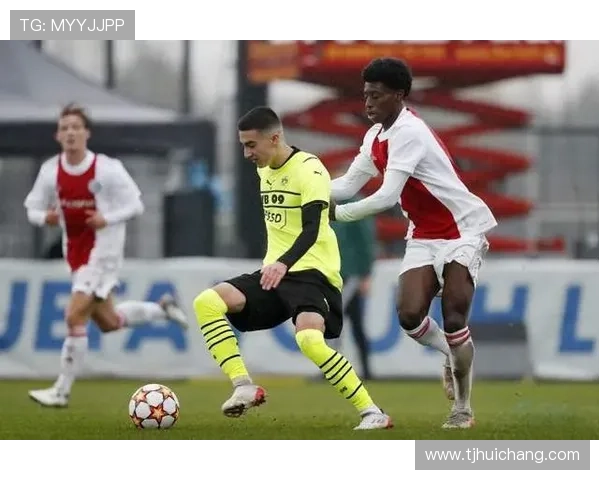 多特领跑争夺15岁坎特 拜仁有意